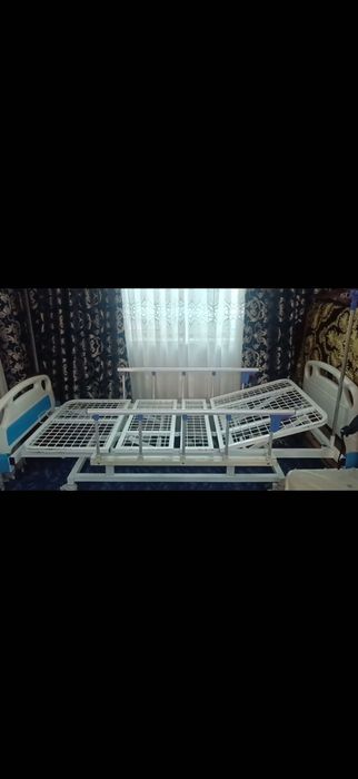 Электрическая медицинская кровать 3 функции) — б/у, отличное состояние