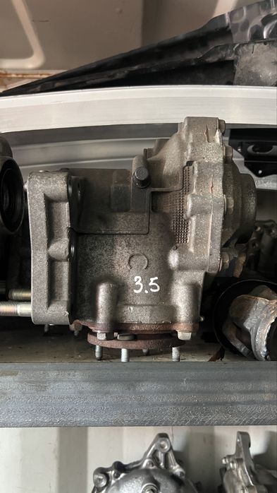 Раздатка Тойота Рав 4