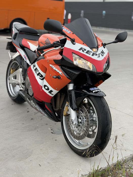 Honda cbr 600 rr