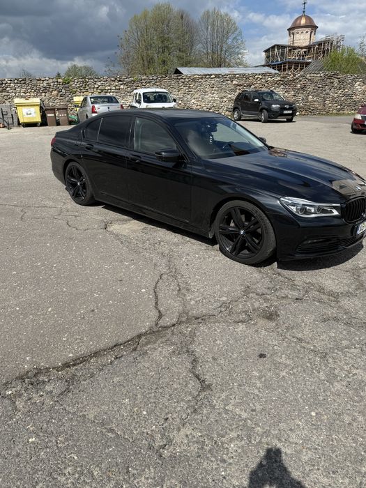 21500€ bmw seria 740 xdrove g11 accept unele variante