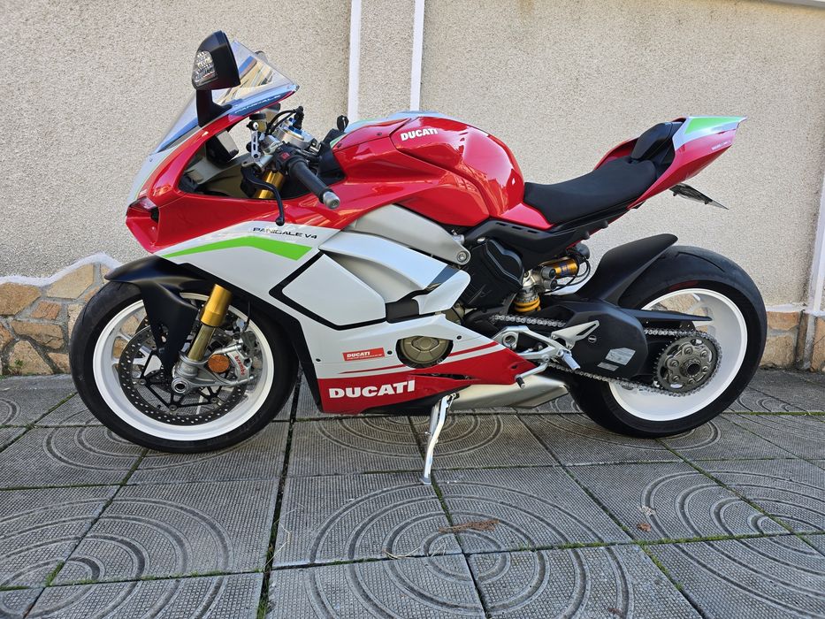 Ducati Panigale V 4 S