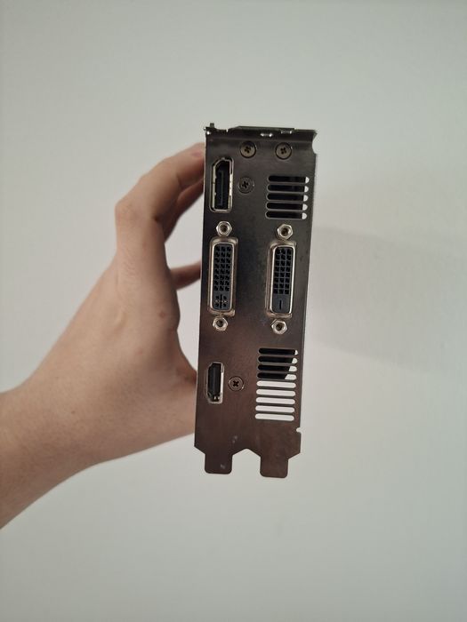 Placa video gtx 950 2gb