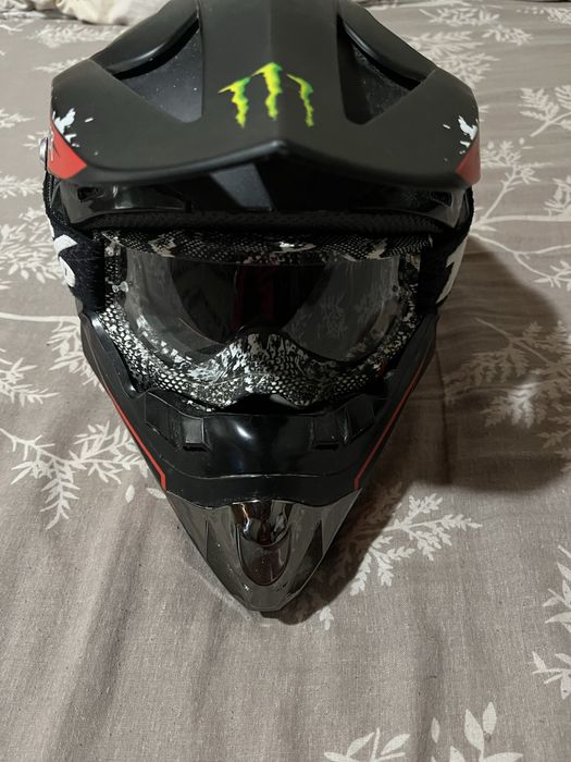 Мотокрос каска+маска+панталон и подарък боне