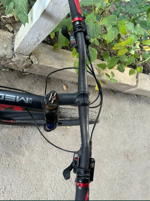 Велосипед TRINX восьми скоростной