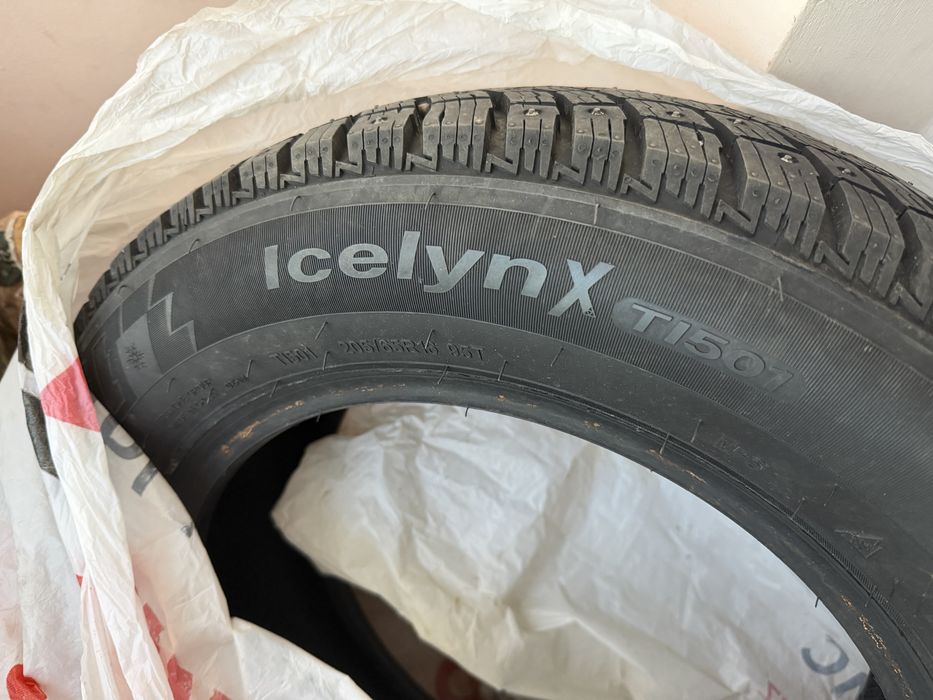 Triangle 205/65 R16