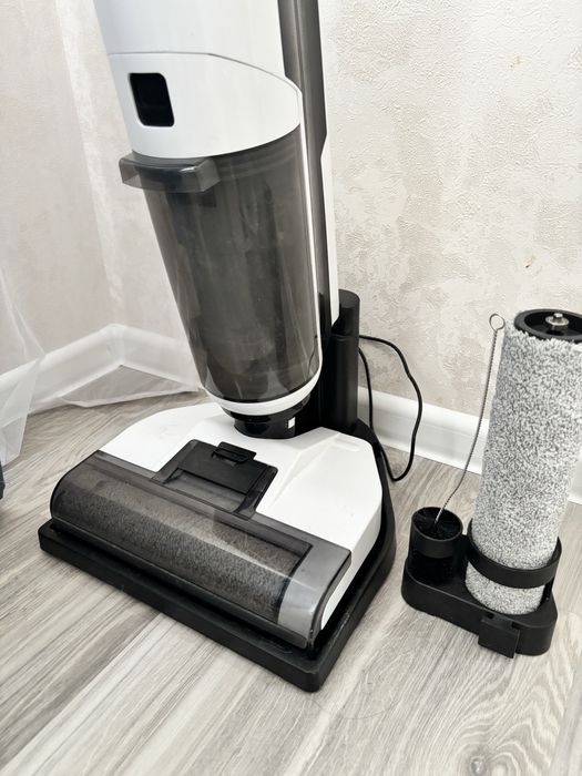 пылесос RAUDEN.