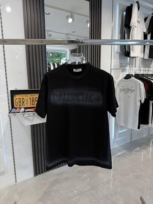 Мъжки тениски различни модели