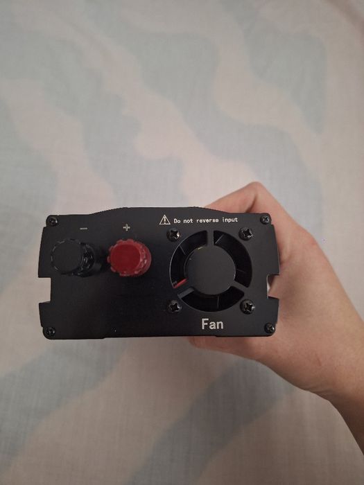 invertor de tensiune WELL