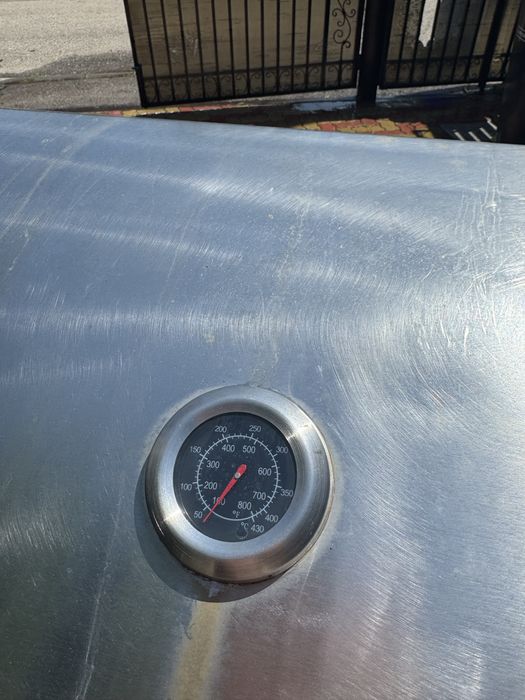 Gratar de gradina pe gaz
