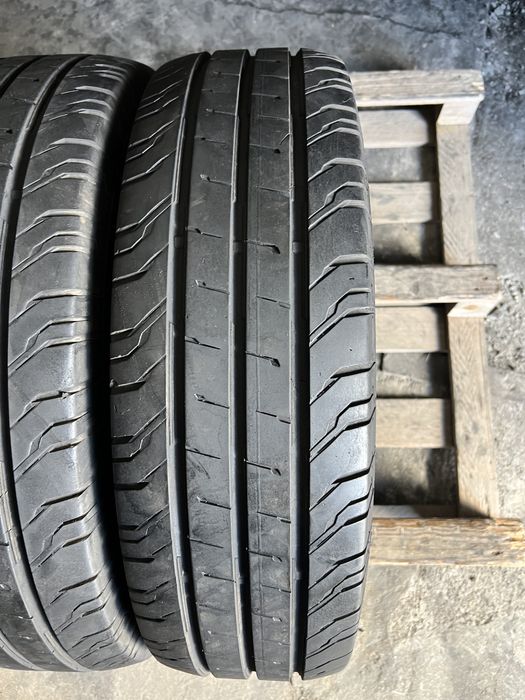 2 anvelope vara ca Noi 205/75/16 C , Continental , DOT 2021 , 7.4 mm
