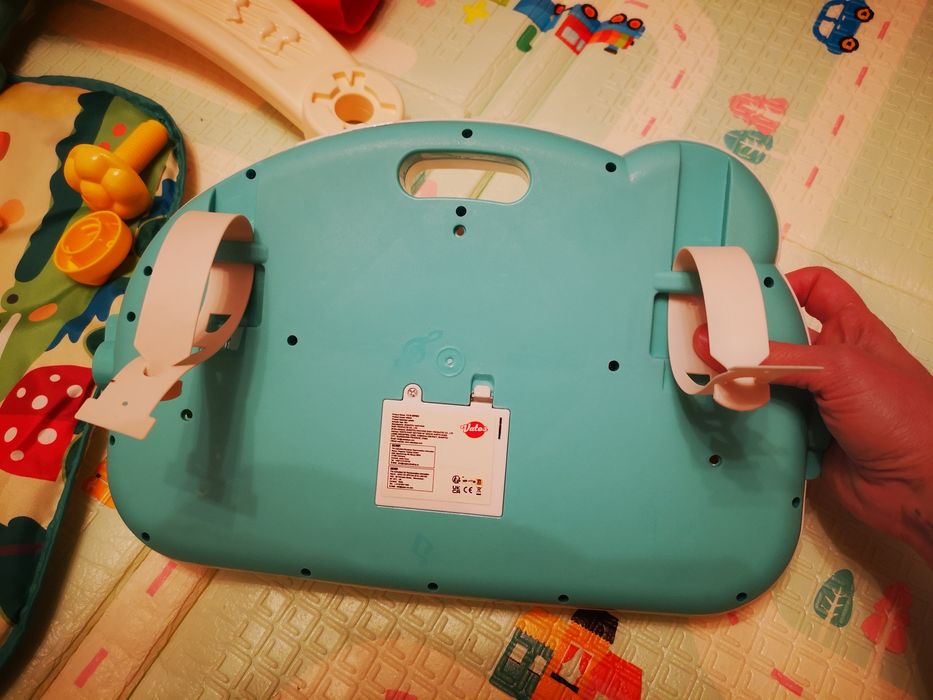 Centru de activități și antemergator