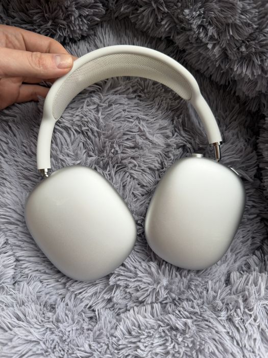 Наушники Apple Airpods max