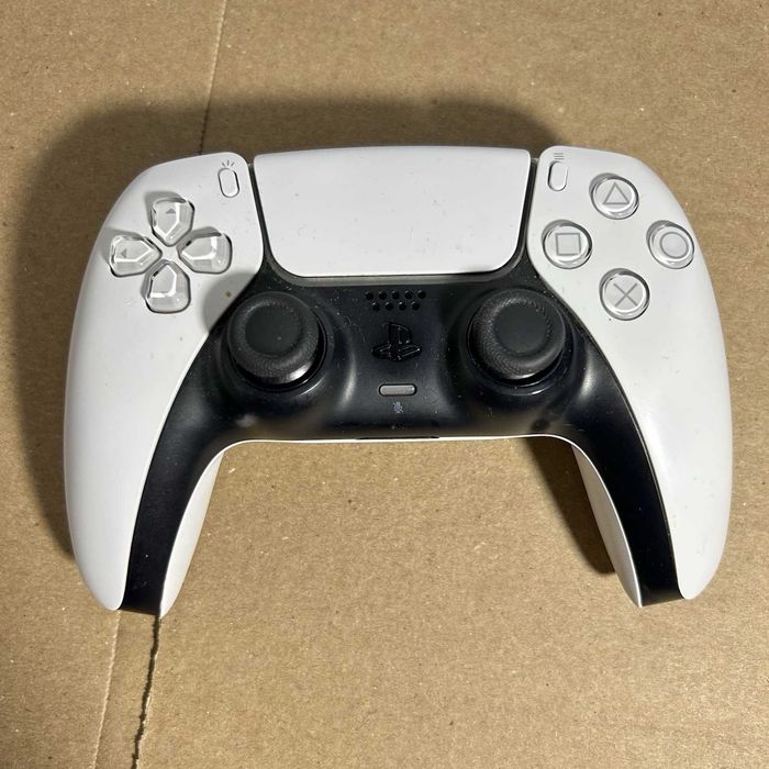 Sony PlayStation 5 дисковая версия CFI-1015A