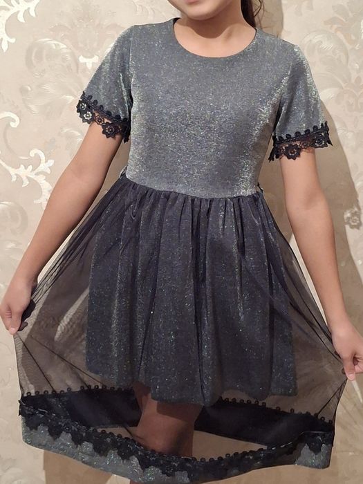 Вечерное платье блестящее