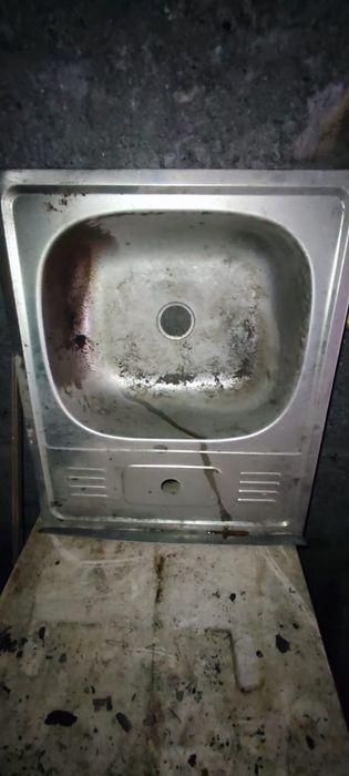 Продам 2 мойки. Б/у