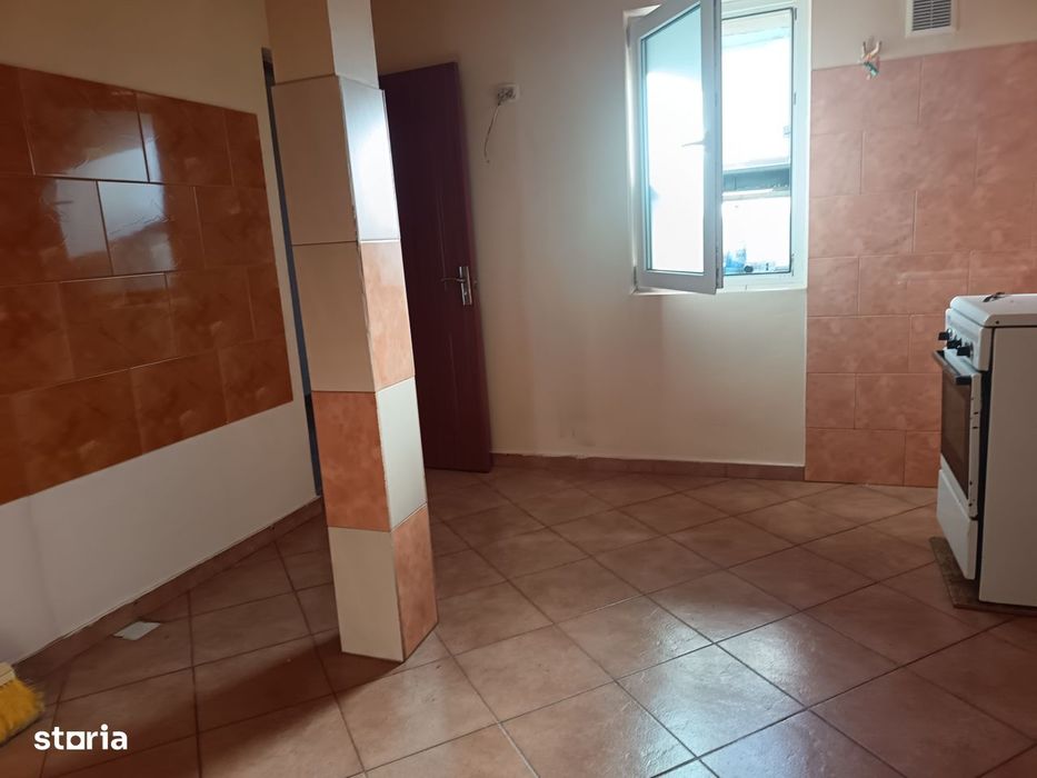 3 camere/ Sos Pantelimon/ etaj 10/ — fotografia 3