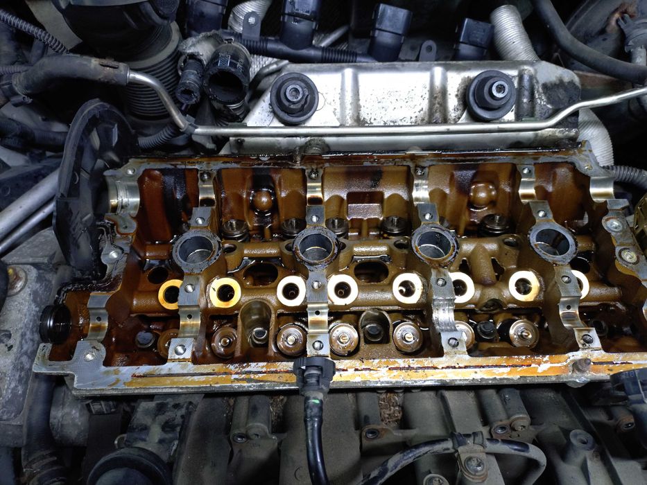 Skoda vrs benzina, motor defect!