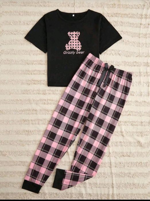 Дамска пижама НОВА