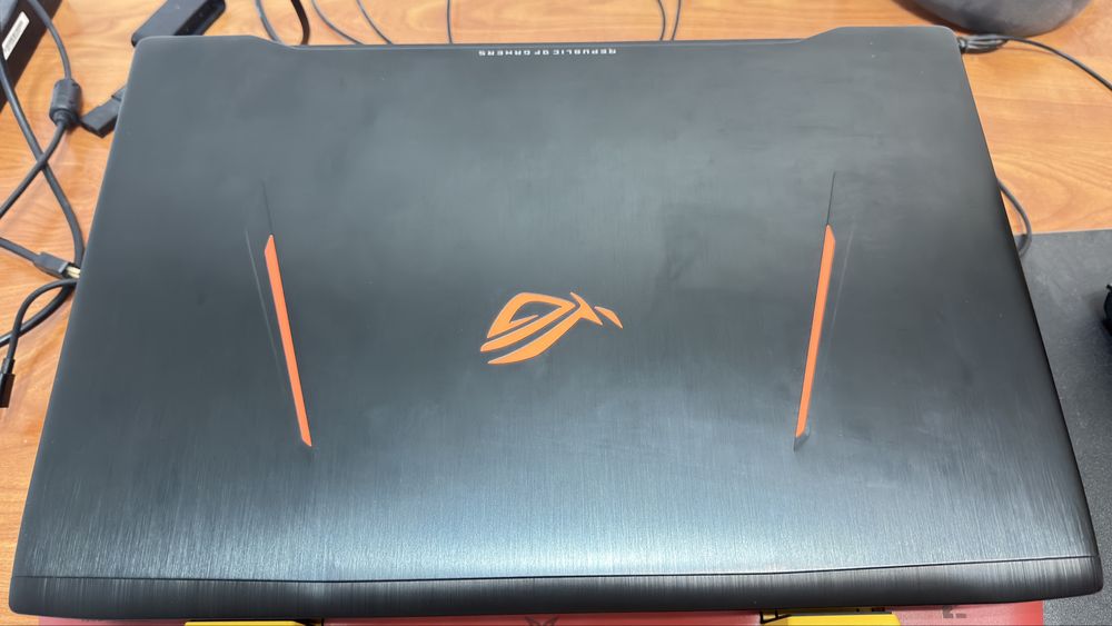Игровой ноутбук Asus Rog GL702VSK