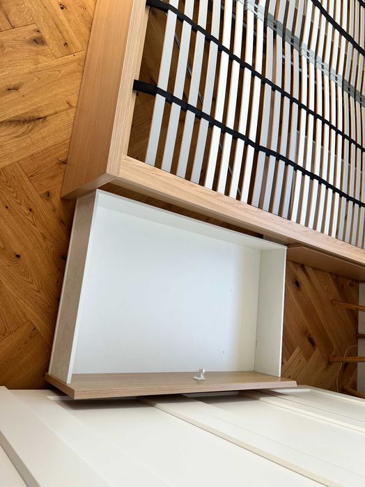 Високо легло Ikea Malm с 4 кутии и подматрачна рамка Lonset 196x209 см