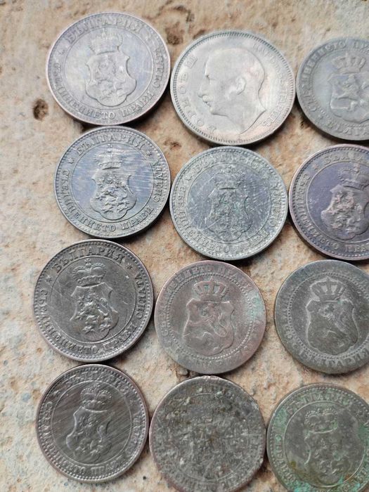 Стари български монети