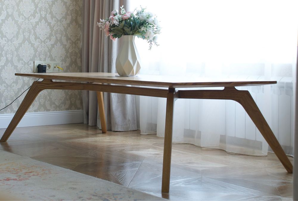 Стол ручной работы