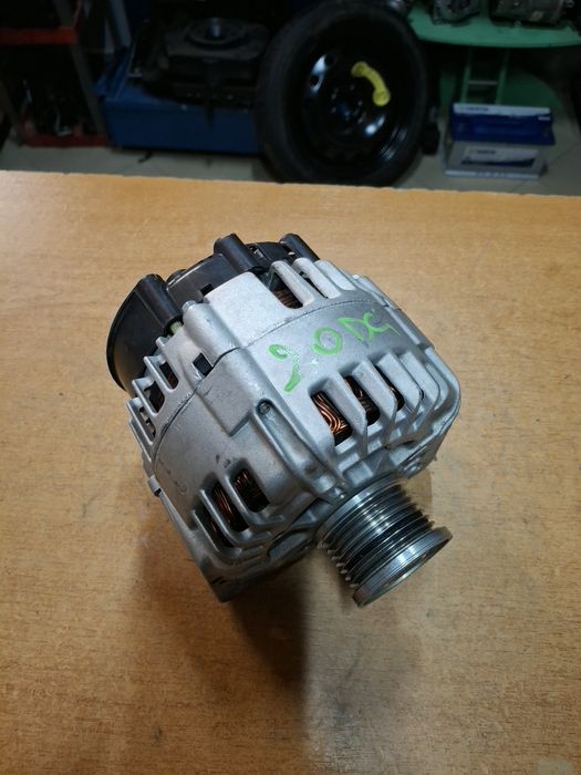 Alternator Renault Trafic 2.0 Dci