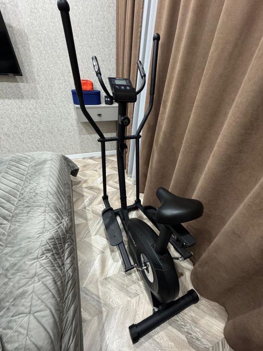 Продам велотренажер Genau