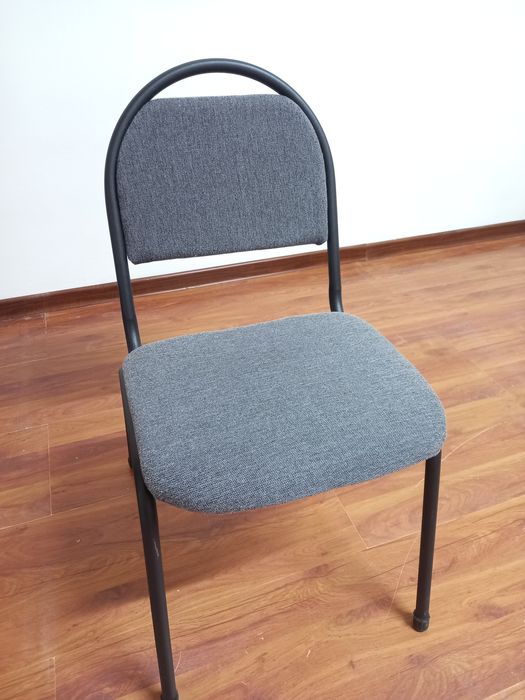 Продам стулев 10штук срочно