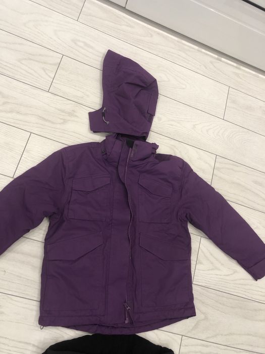 Продавам детски ски екип