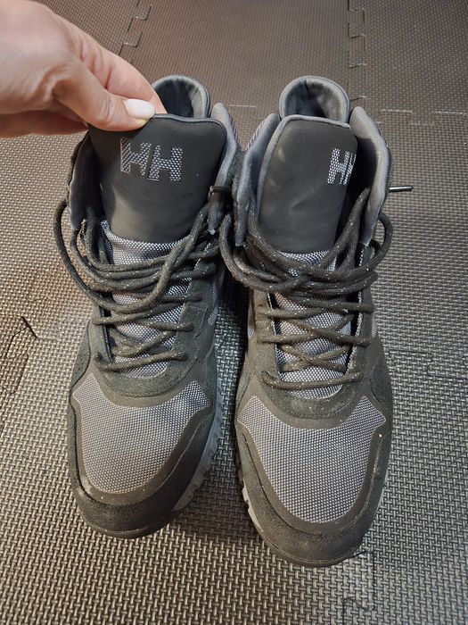 Мъжки зимни обувки Helly Hansen 45 ном
