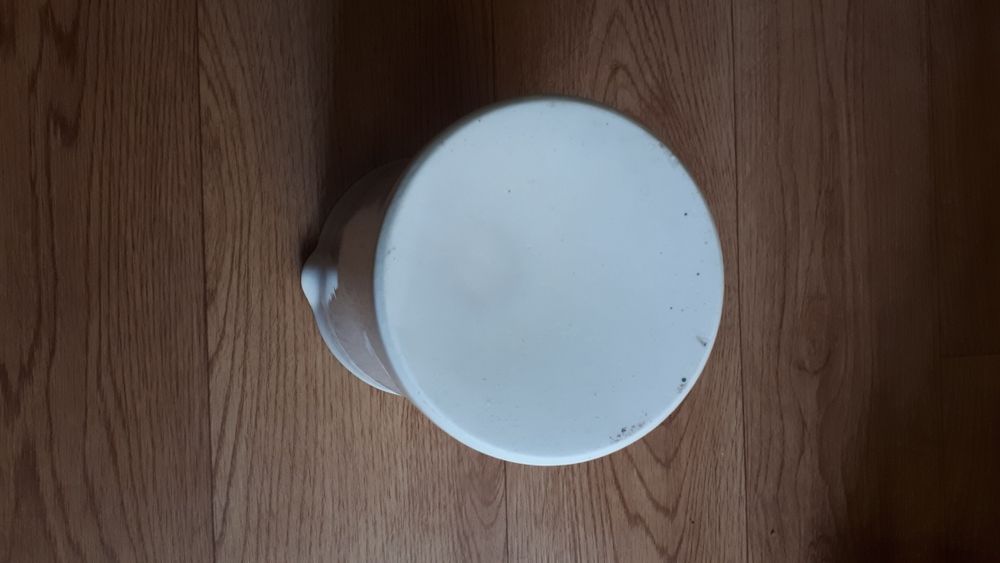 Ёмкость фарфоровая с носиком 2 литра