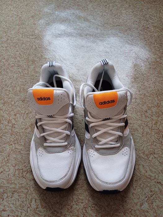 маратонки Адидас/ Adiddas