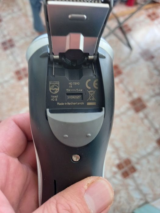 Pachet 2 aparate de ras philips