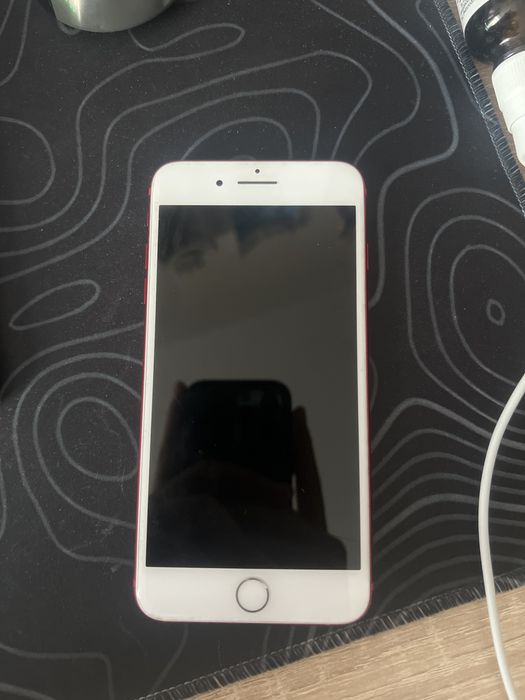 Iphone 7 plus red