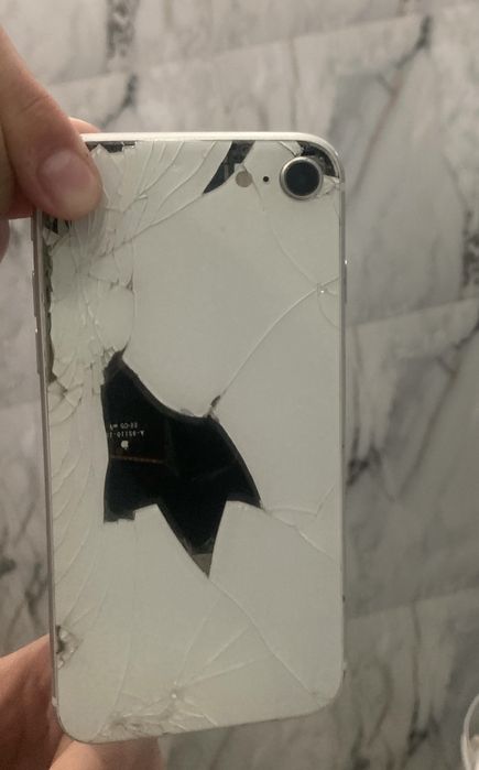 Apple iPhone SE(2nd) 2020
