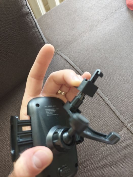 Suport universal telefon mobil pt. masina