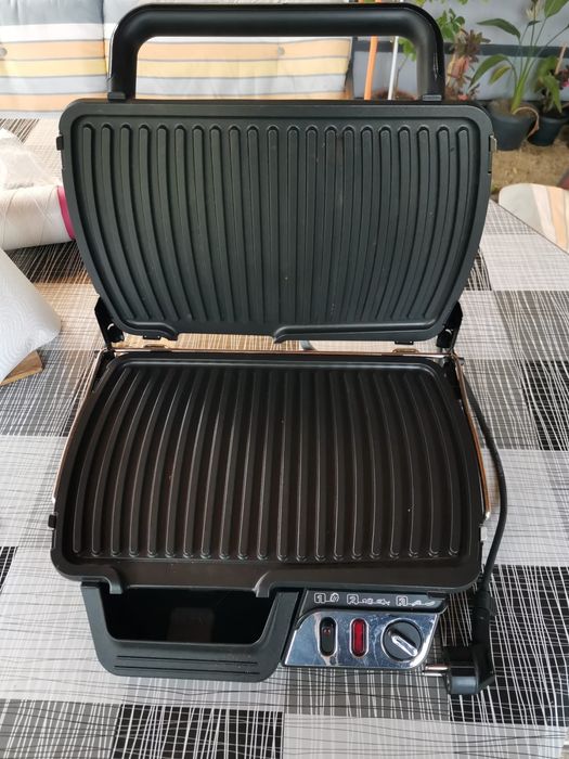 Cuptor pizza Delizia si grill Rowenta