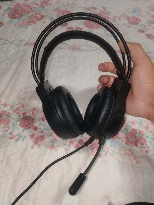 Наушник Lenovo brendidan