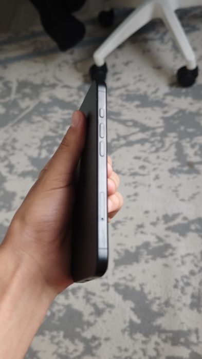 iPhone 16 128gb 91аккум идеальный
