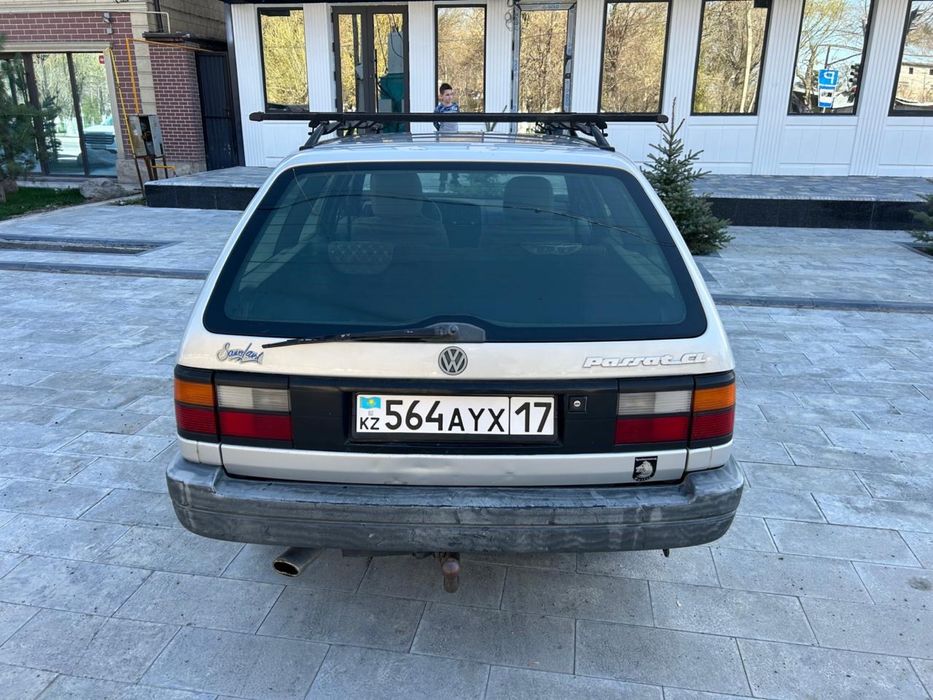 Машина Volkswagen Passat,