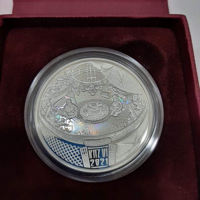 Серебряные монеты Казахстана