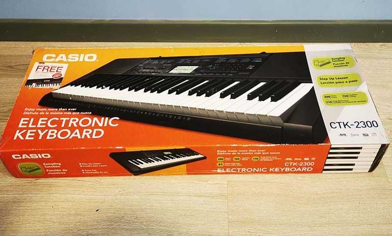 компютърна миди клавиатура CASIO CTK-2300 синтезатор с 5 октави плътни клавиши и USB