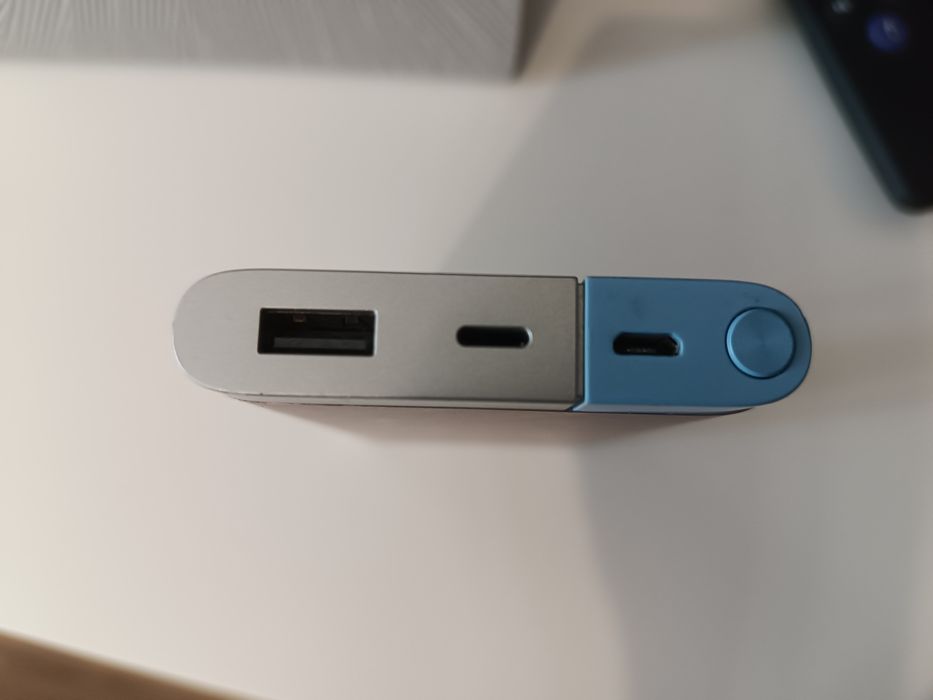 Пауэрбанк Rock, 10000