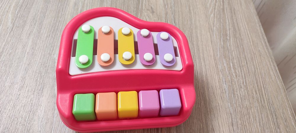 Pian copii  in stare foarte bună