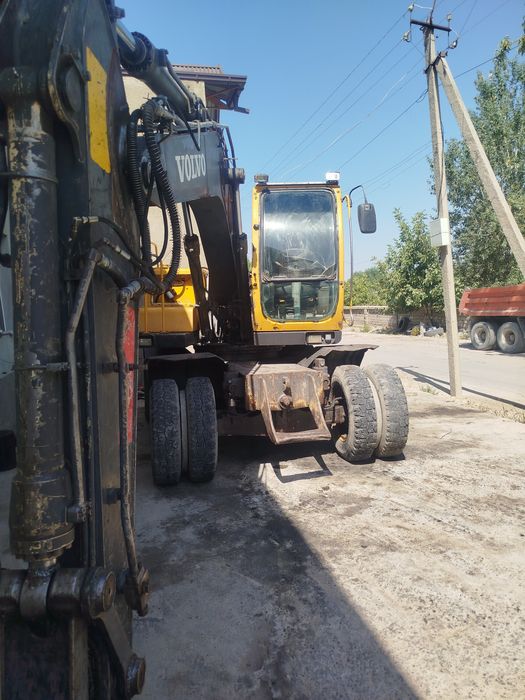 Volvo 130 Ekskavator