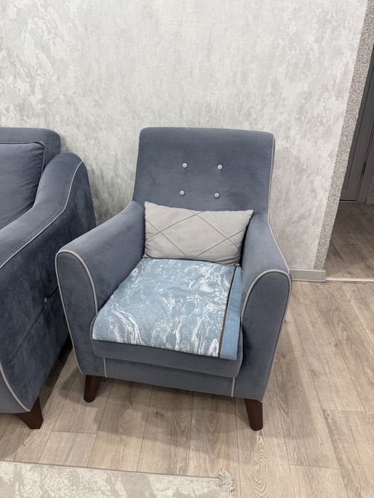 Продам диван кресло