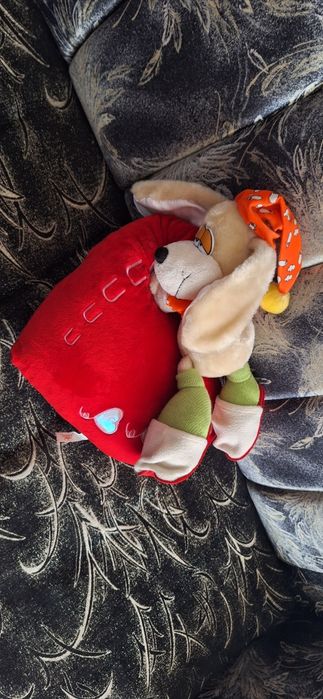 Големи и средна големина плюшени играчки