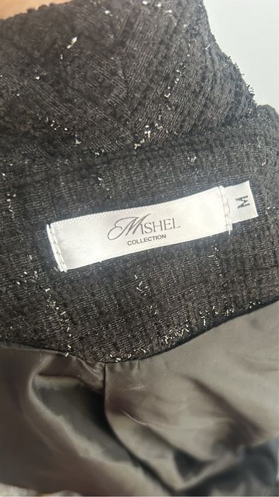 продаю твид платье