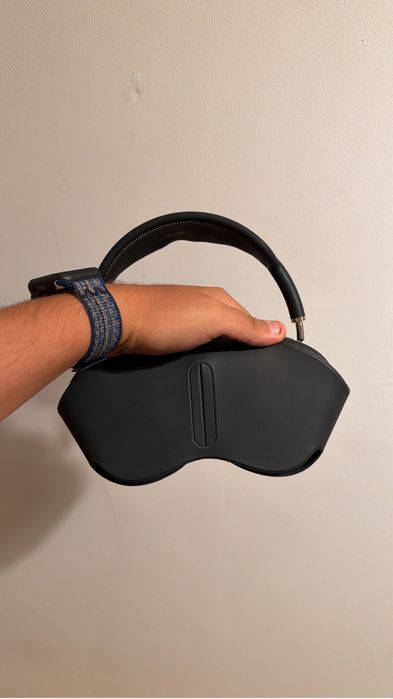 Airpods max gen 1